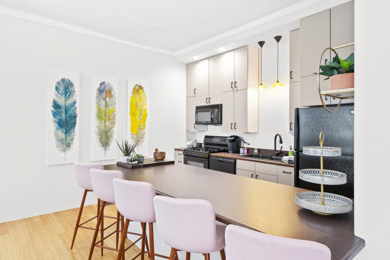 115 N Main Huge 2 Bedroom Unit On Main Street Saint Charles Екстер'єр фото